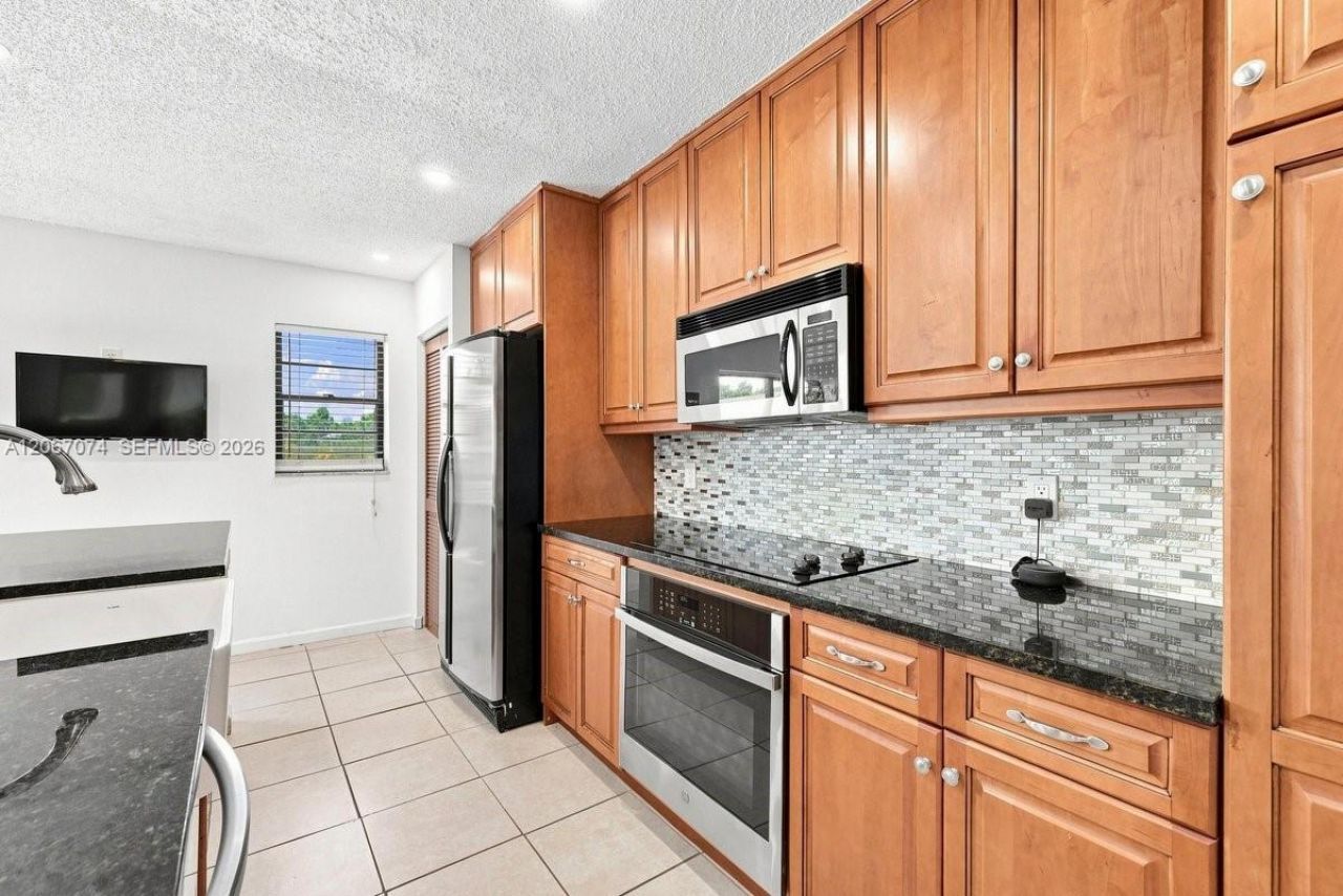 206 SE 1st Cir, Unit 13-B, Boynton Beach, FL 33435 Photo