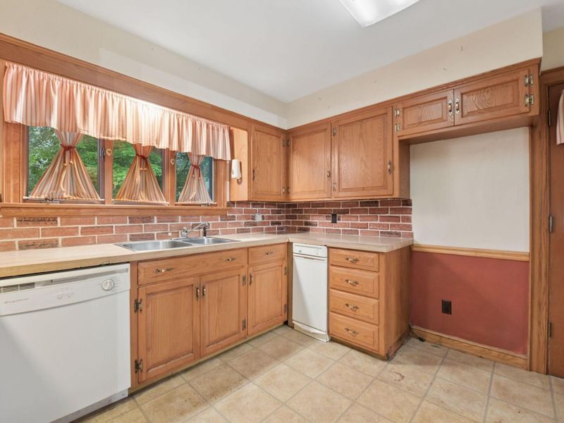 10585 Lithopolis Road NW, Canal Winchester, OH 43110 Photo 18