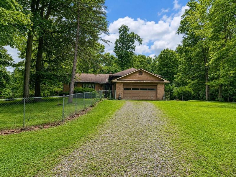 10585 Lithopolis Road NW, Canal Winchester, OH 43110 Photo 2
