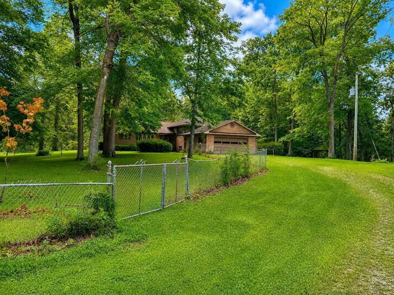 10585 Lithopolis Road NW, Canal Winchester, OH 43110 Photo 3