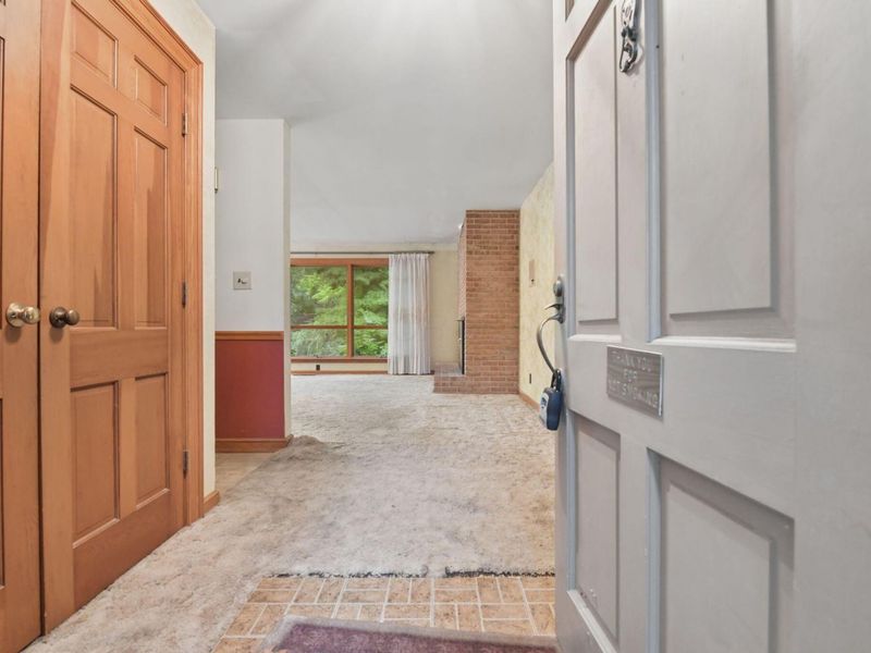10585 Lithopolis Road NW, Canal Winchester, OH 43110 Photo 4