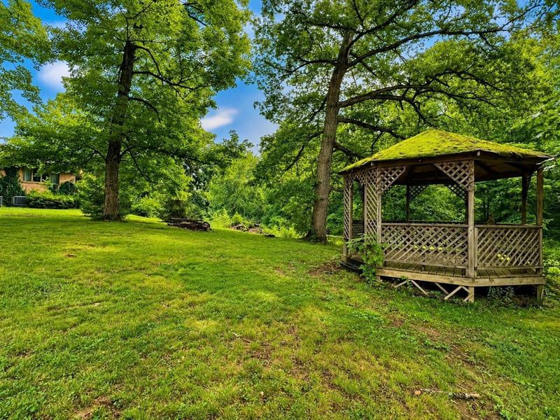 10585 Lithopolis Road NW, Canal Winchester, OH 43110 Photo 8