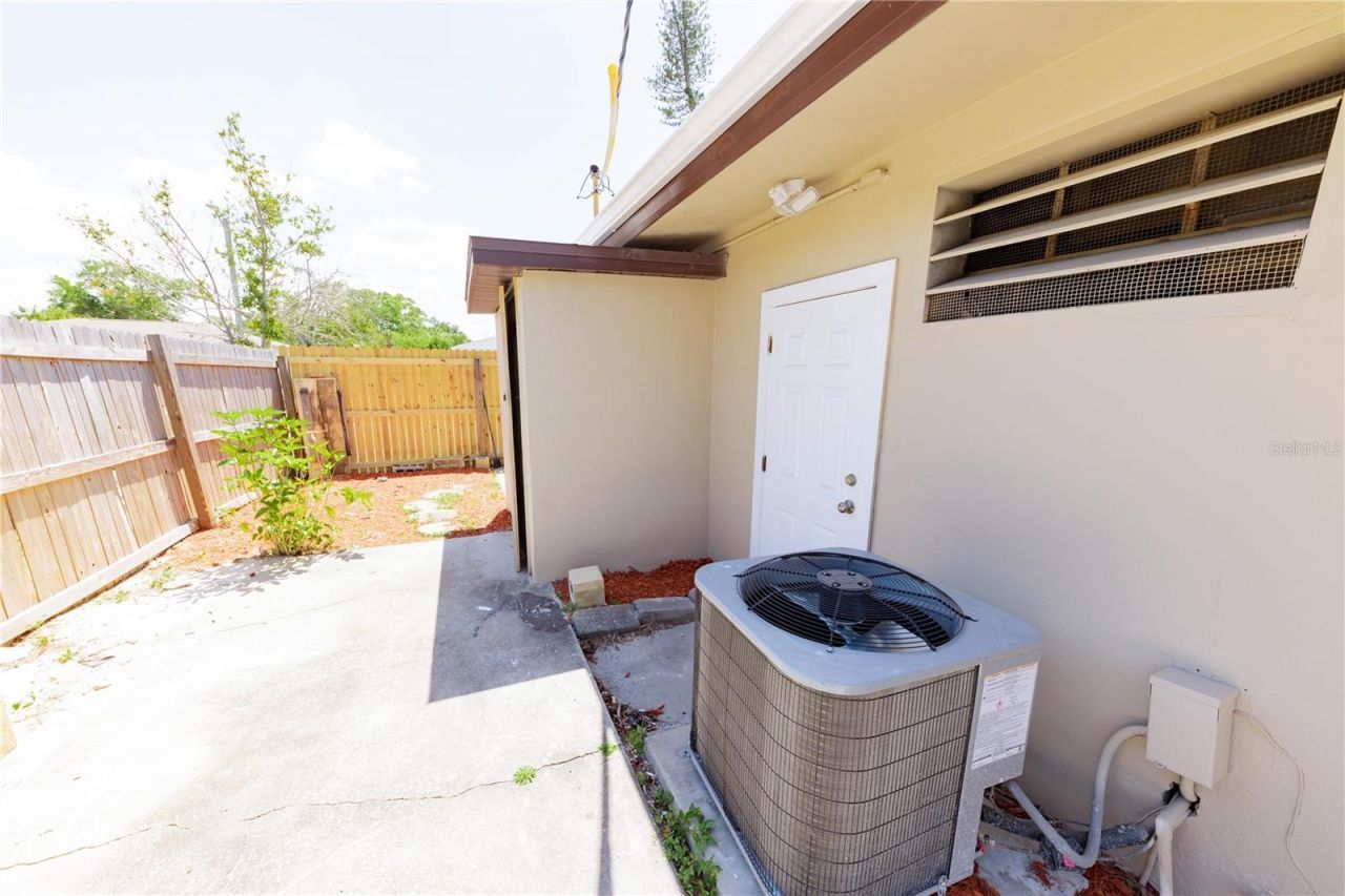 4946 Dr Martin Luther King Jr Street S, Saint Petersburg, FL 33705 Photo