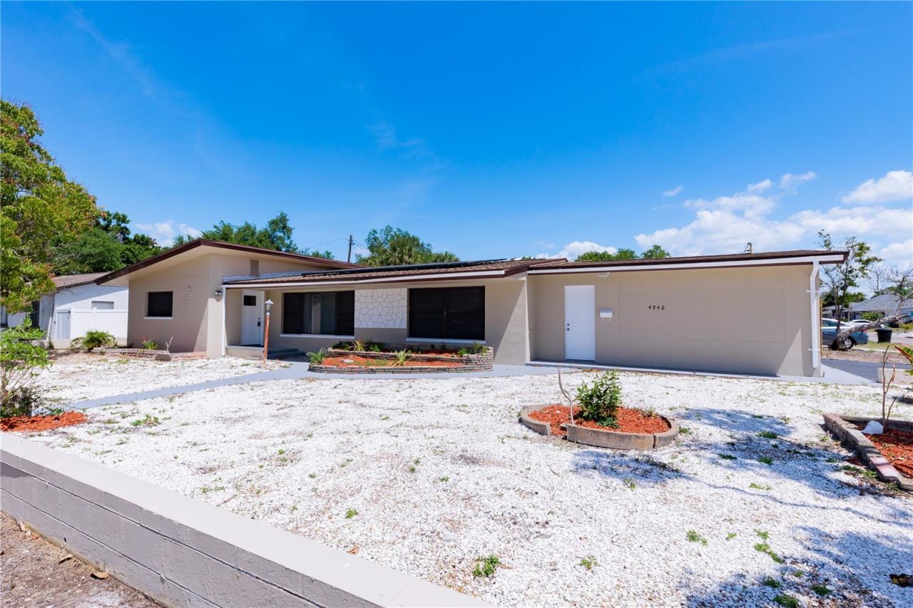 4946 Dr Martin Luther King Jr Street S, Saint Petersburg, FL 33705 Photo