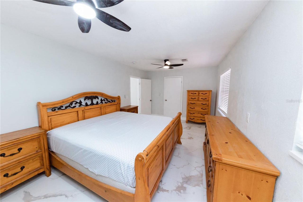 4946 Dr Martin Luther King Jr Street S, Saint Petersburg, FL 33705 Photo