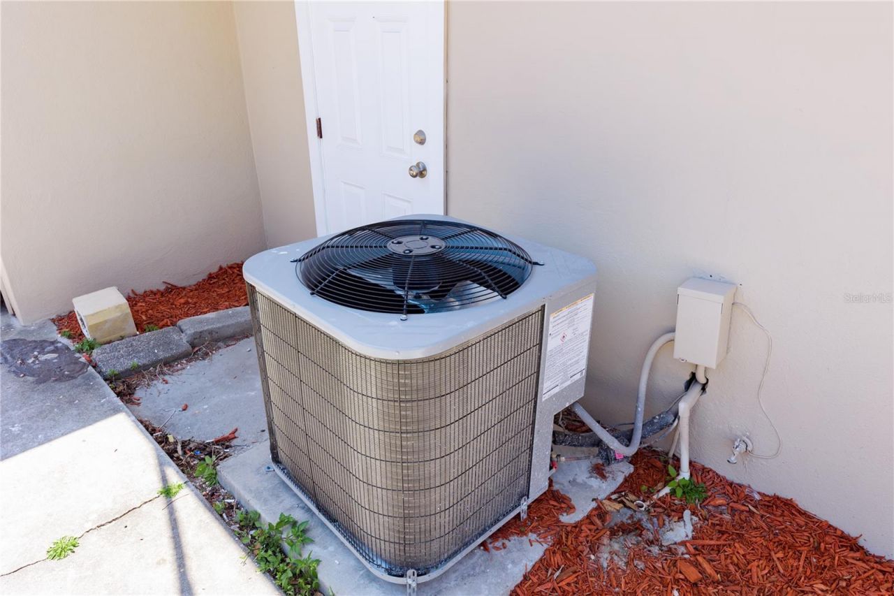 4946 Dr Martin Luther King Jr Street S, Saint Petersburg, FL 33705 Photo