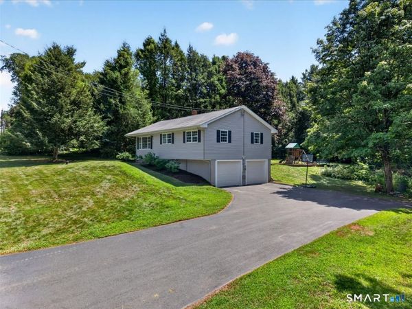90 Lisbon, Lisbon, CT 06351