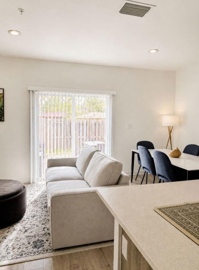 170 NW 158th Street, Unit 11, Miami, FL 33169 Photo