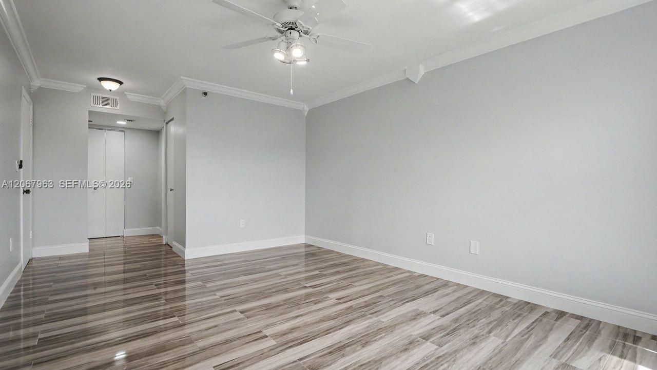 1300 Saint Charles Pl, Unit 417, Pembroke Pines, FL 33026 Photo