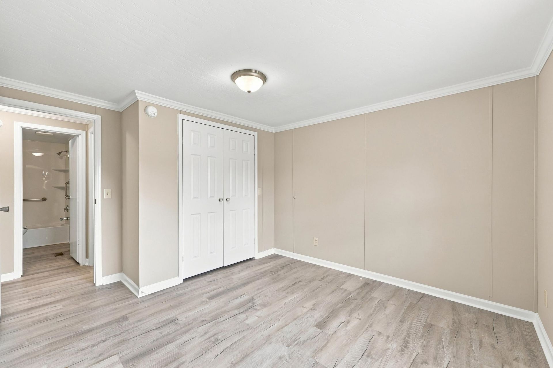 3265 Lyndon Dr. Photo 27