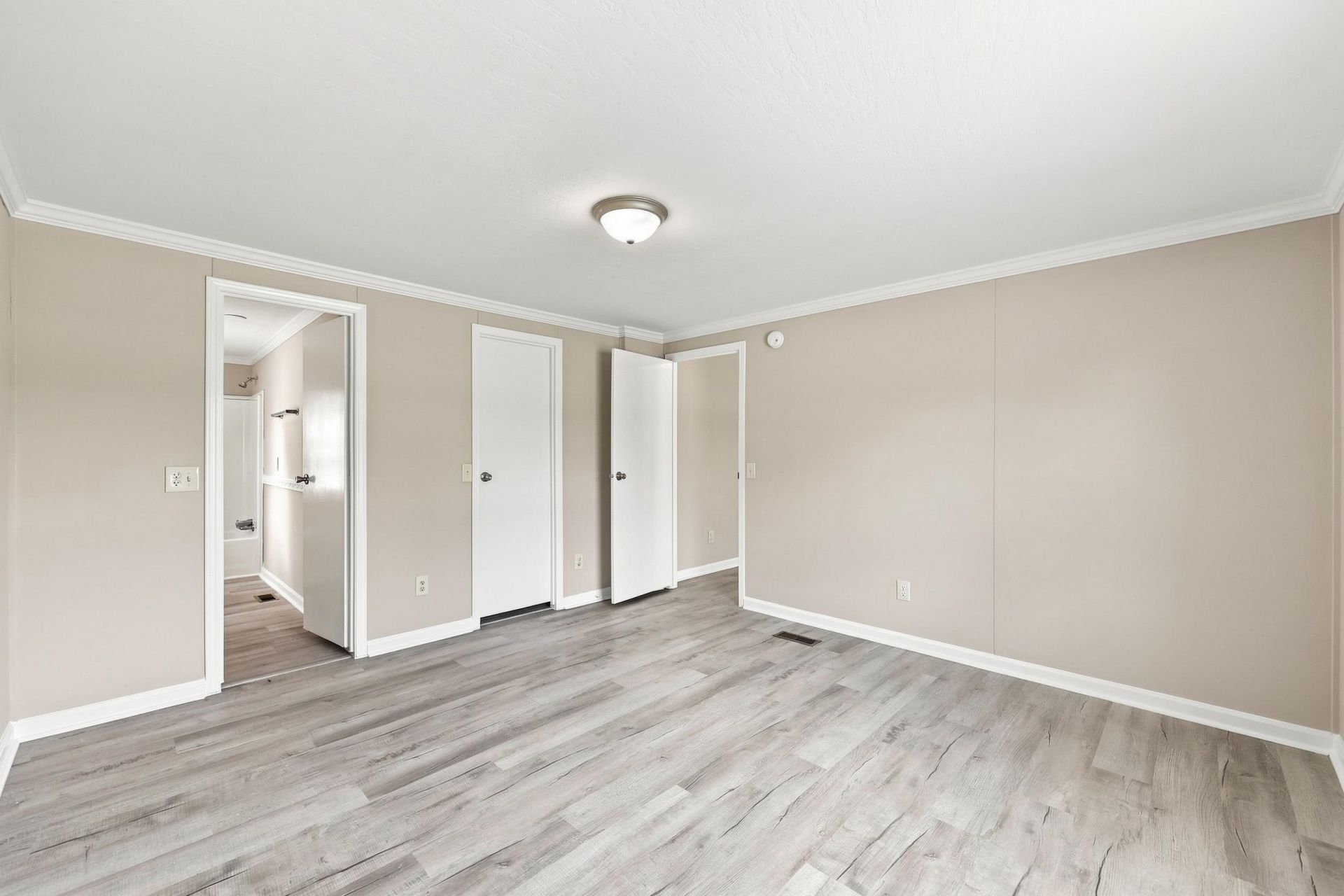 3265 Lyndon Dr. Photo 33