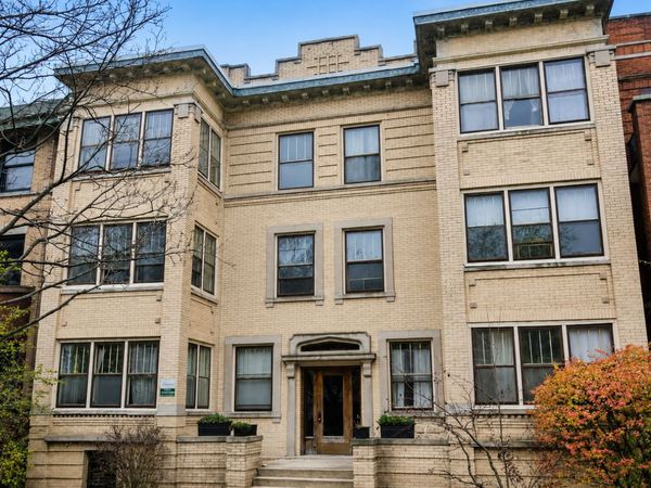 1053 W Columbia Avenue , Unit 1E, Chicago, IL 60626