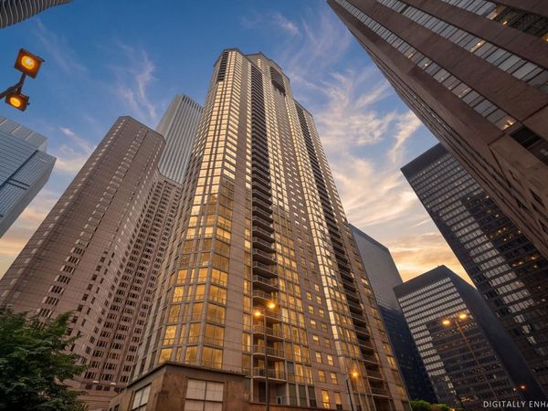 222 N Columbus Drive, Unit 1909, Chicago, IL 60601