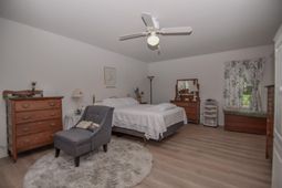 4735 Ivydale Drive photo 4