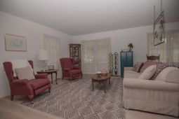 4735 Ivydale Drive photo 4