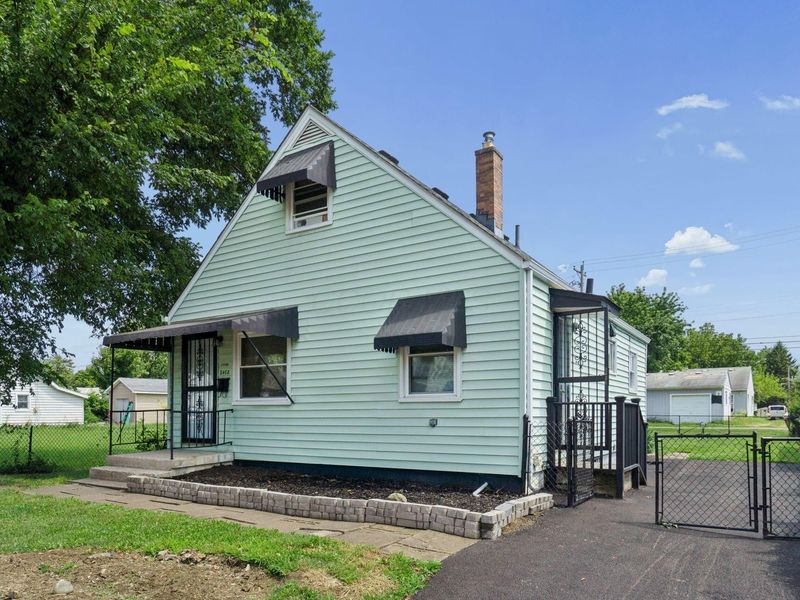2478 Pontiac Street, Columbus, OH 43211 Photo 3