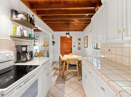 3680 Aspen Avenue, South Lake Tahoe, CA 96150 Photo