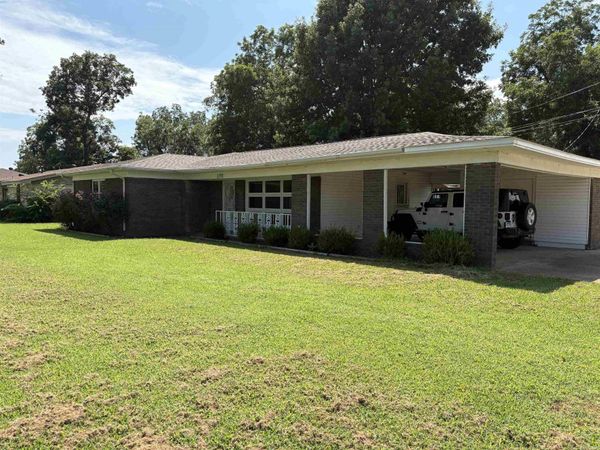 Wynne, AR 72396
