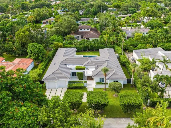 7101 SW 60th St , Miami, FL 33143