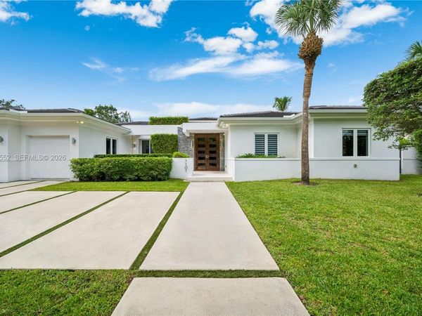 7101 SW 60th St , Miami, FL 33143