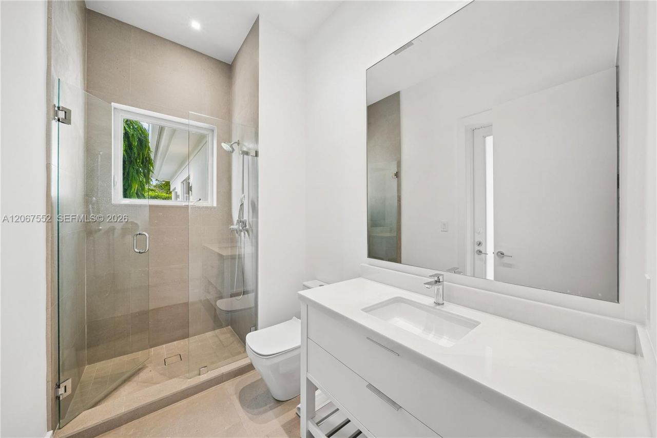 7101 SW 60th St , Miami, FL 33143 Photo