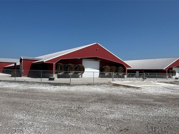 36727 270 Street , McCurtain, OK 74944