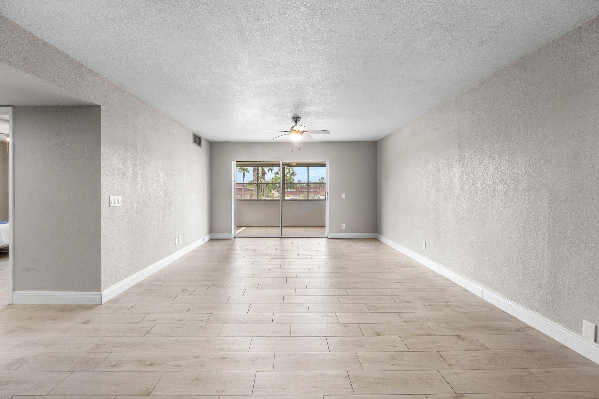 12005 Poinciana Boulevard, Unit 209, Royal Palm Beach, FL 33411 Photo