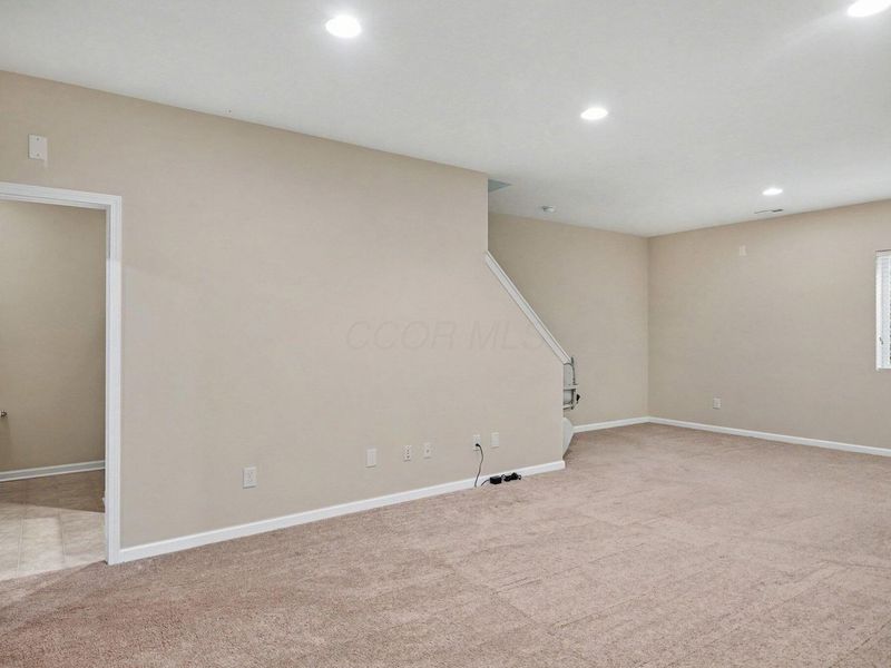 4742 Clubpark Drive, Hilliard, OH 43026 Photo 35