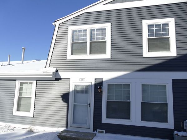 328 Farmingdale Circle , Vernon Hills, IL 60061