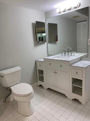 6606 Villa Sonrisa Drive, Unit 914, Boca Raton, FL 33433 Photo