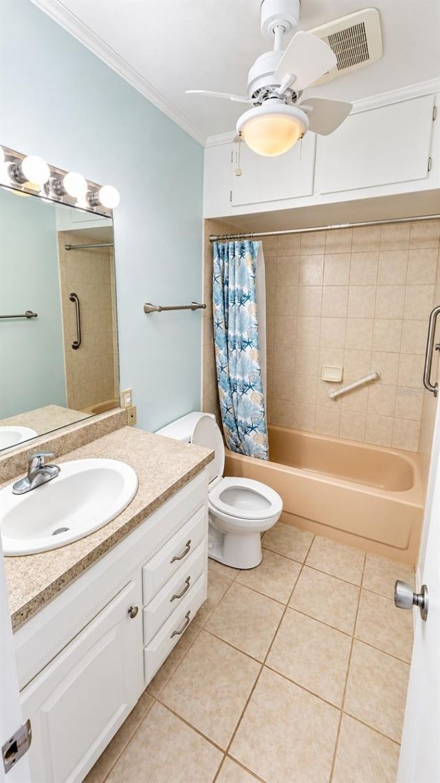 771 John Ringling Boulevard, Unit 32FAIR, Sarasota, FL 34236 Photo