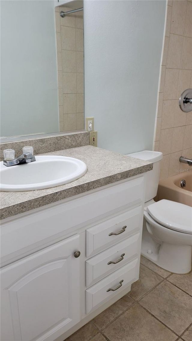 771 John Ringling Boulevard, Unit 32FAIR, Sarasota, FL 34236 Photo