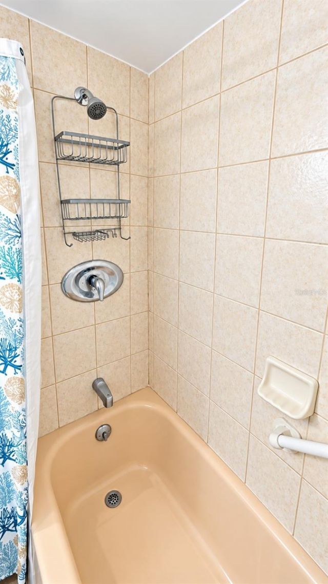 771 John Ringling Boulevard, Unit 32FAIR, Sarasota, FL 34236 Photo