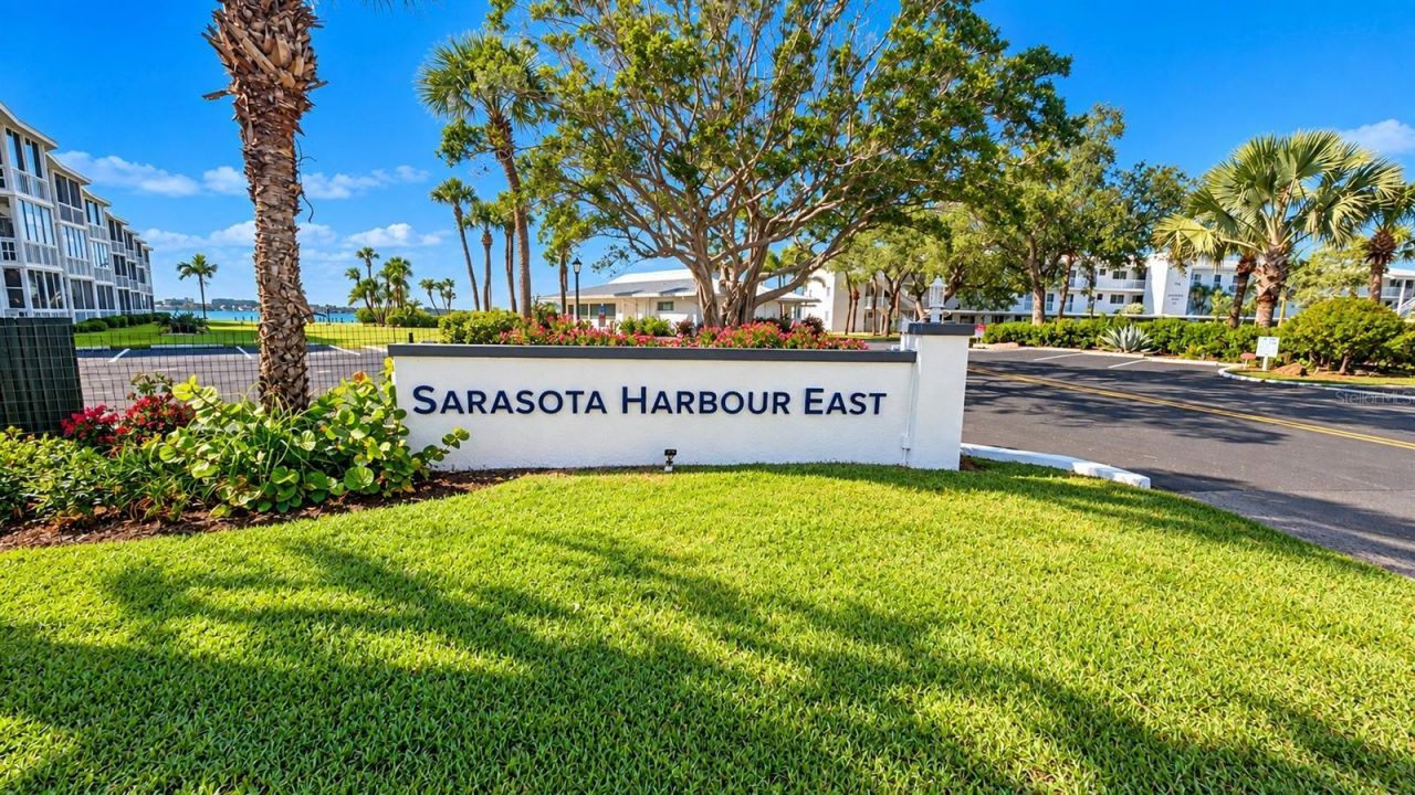 771 John Ringling Boulevard, Unit 32FAIR, Sarasota, FL 34236 Photo