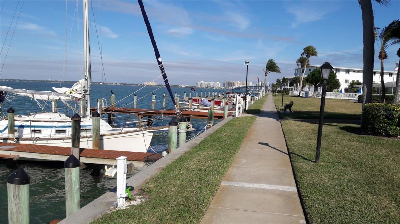 771 John Ringling Boulevard, Unit 32FAIR, Sarasota, FL 34236 Photo