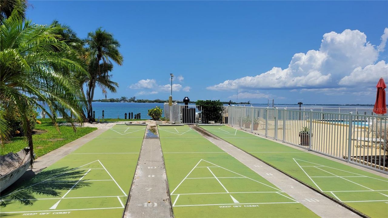 771 John Ringling Boulevard, Unit 32FAIR, Sarasota, FL 34236 Photo