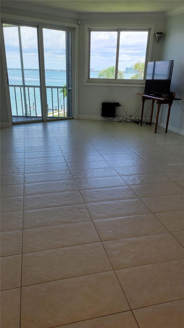 771 John Ringling Boulevard, Unit 32FAIR, Sarasota, FL 34236 Photo