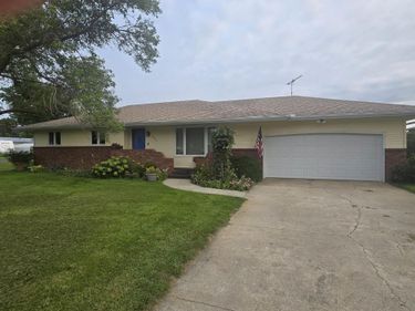 801 6th Street, Beemer, NE 68716