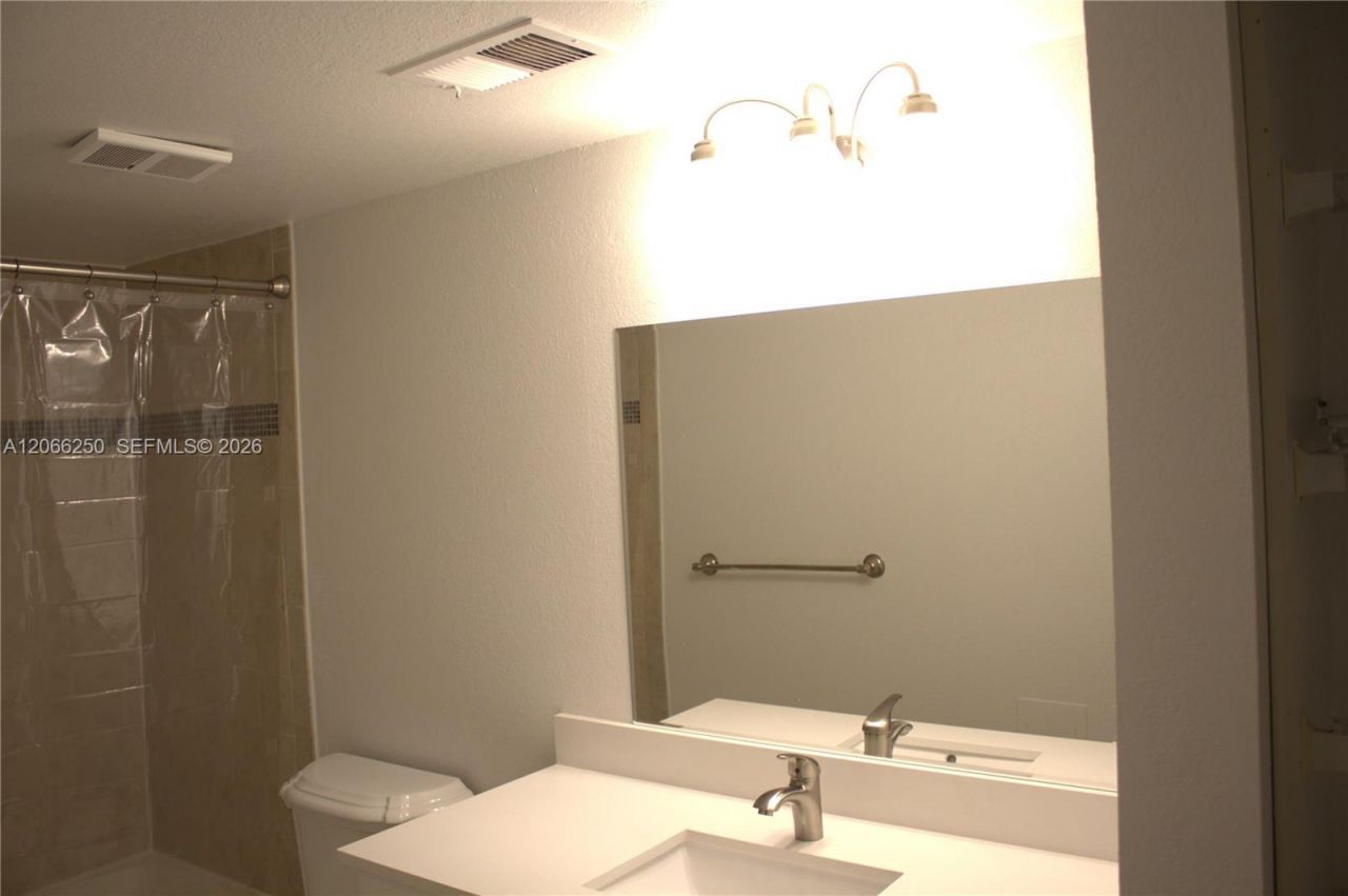 2826 S University Dr, Unit 3203, Davie, FL 33328 Photo
