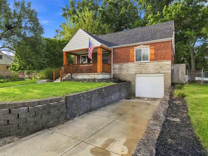 1467 Larann Lane, North College Hill, OH 45231 Photo 4