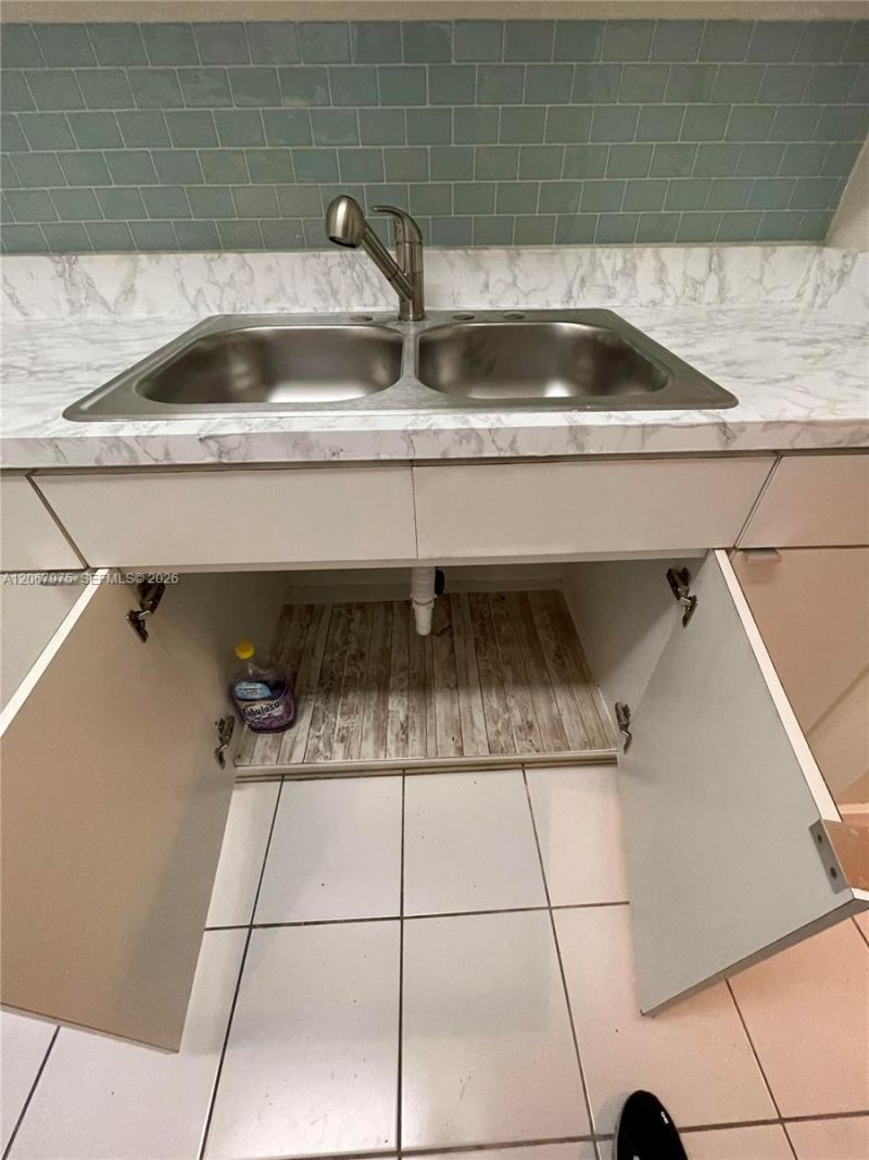 1450 Atlantic Shores Blvd , Unit 109, Hallandale Beach, FL 33009 Photo