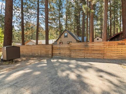 3680 Aspen Ave, South Lake Tahoe, CA 96150 Photo