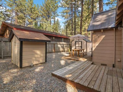 3680 Aspen Ave, South Lake Tahoe, CA 96150 Photo