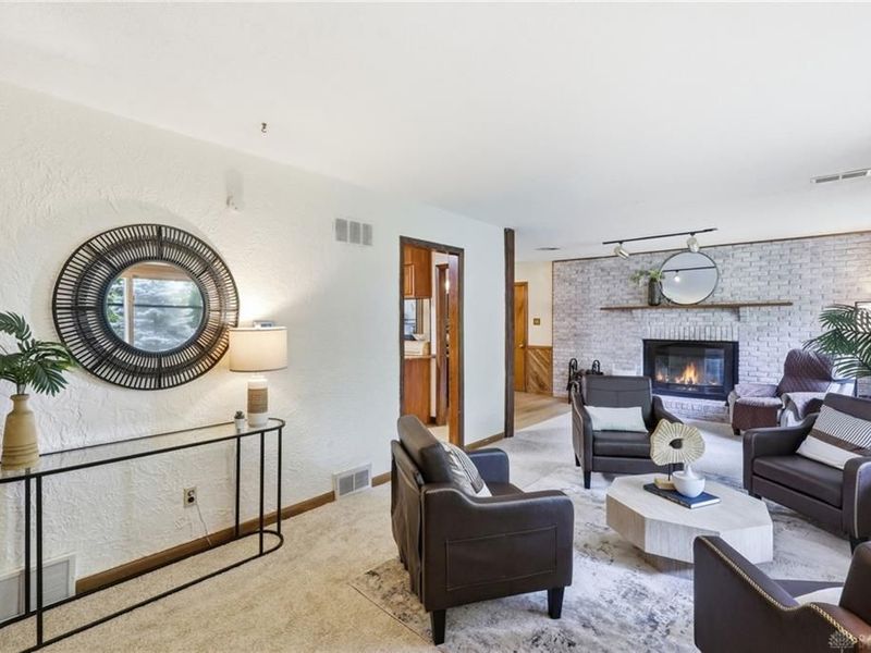 29 W Blossom Hill Road, West Carrollton, OH 45449 Photo 7