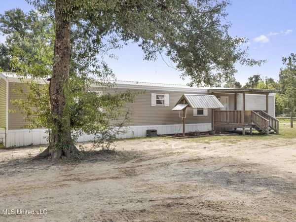 312 N Ridge Road, Perkinston, MS 39573