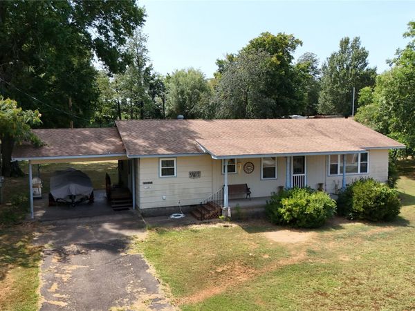 414410 E 1074 Road , Checotah, OK 74426