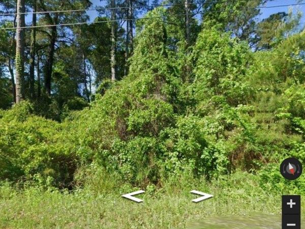 683 Waverly Rd., Pawleys Island, SC 29585