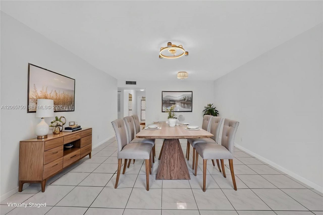 7301 NW 1st St , Unit 106, Margate, FL 33063 Photo