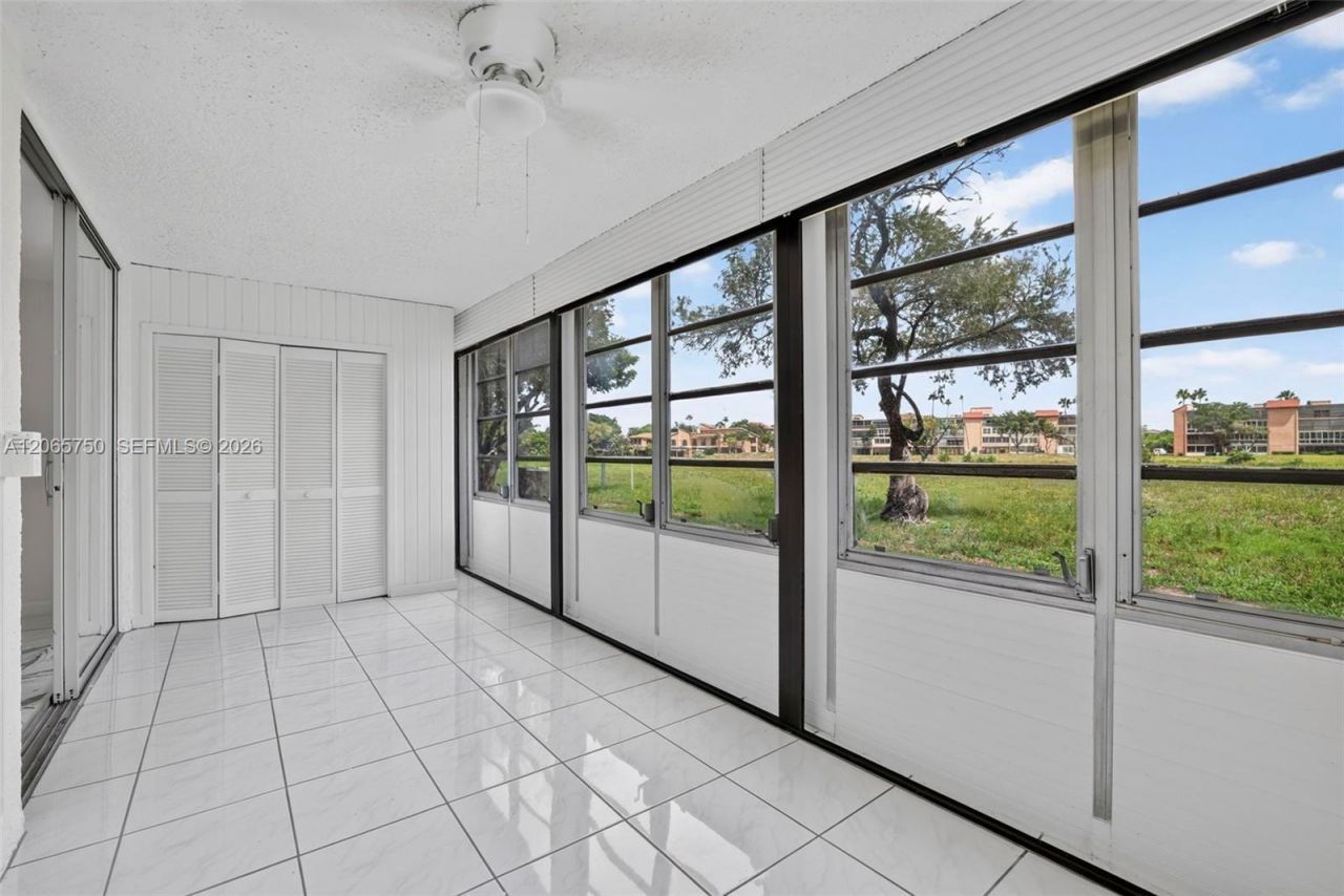 7301 NW 1st St , Unit 106, Margate, FL 33063 Photo