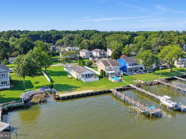 942 CHESTER RIVER DRIVE , GRASONVILLE, MD 21638